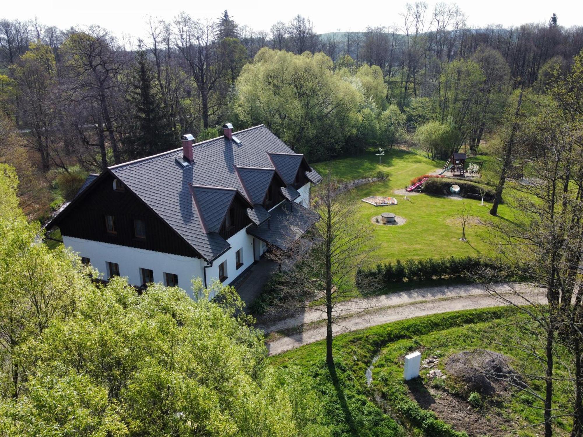 Penzion Terezka Kraliky Exterior photo